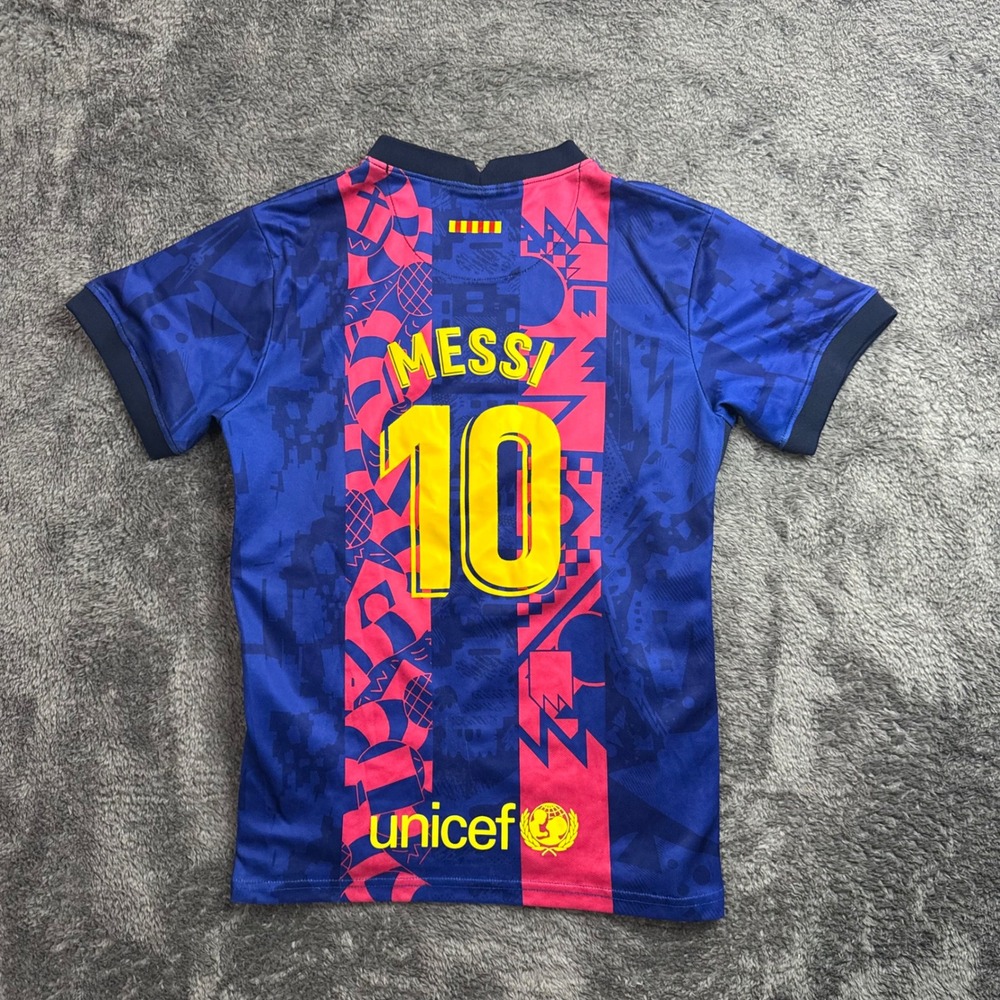 Boys FC Barcelona Messi 10 Soccer Jersey Blue Red Rakuten Unicef Size XL